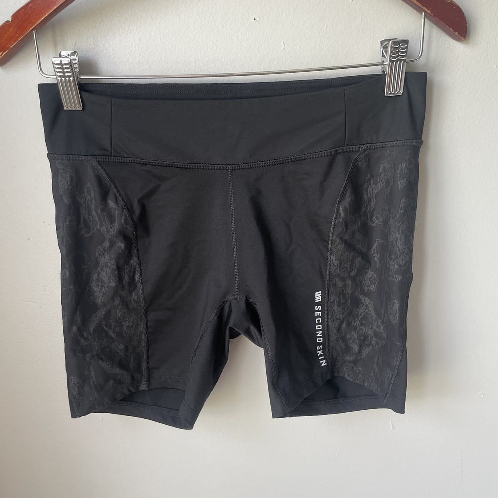 Second Skin Women Size Medium Compression Shorts Athletic Fitted Black GUC